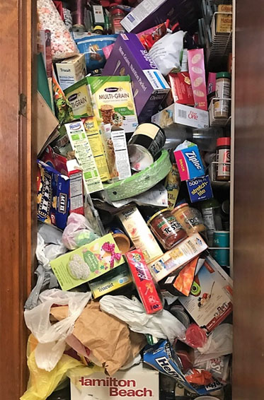cabinet_before